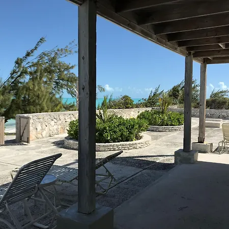 Caribbean Sea Breeze Villas